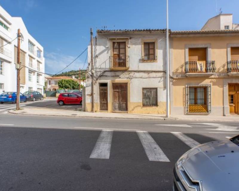 Plot in Javea